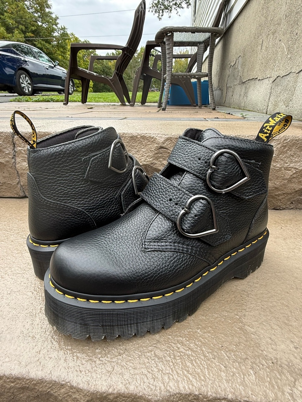 Dr. Martens Devon Heart Platform Boots Women's 10 Black Nappa Leather Retro